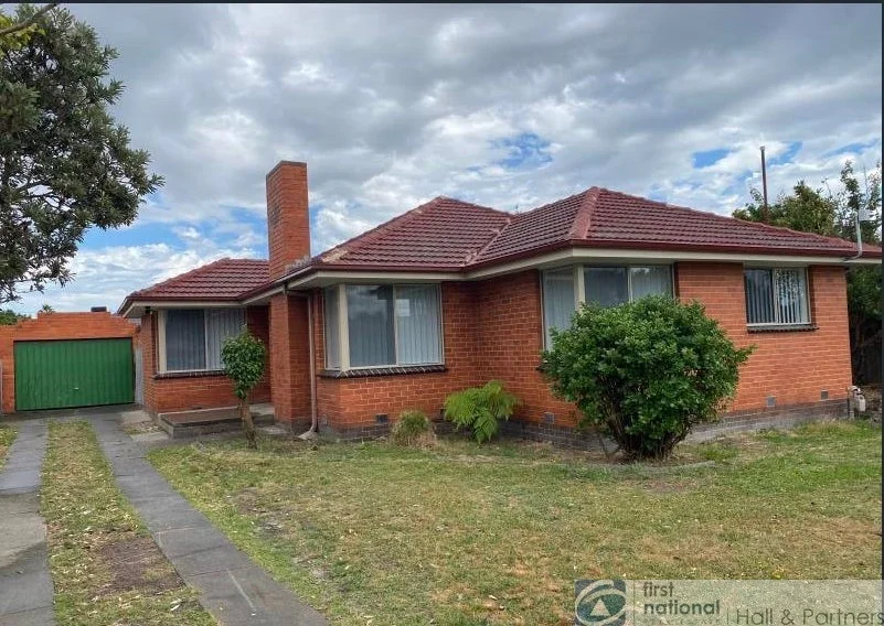 8 Suzanne Street, Dandenong VIC 3175