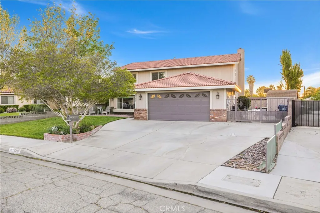 Additional image 4 of 42911 Normandy Ln, Lancaster, CA 93536