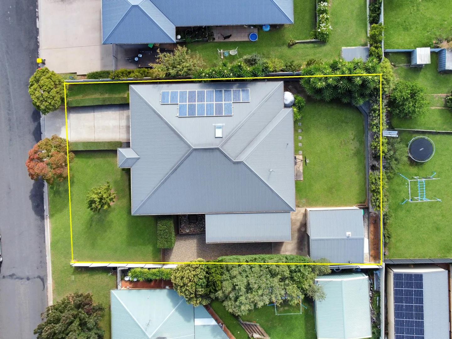 Additional image 2 of 2 Bailes Crescent, Young NSW 2594