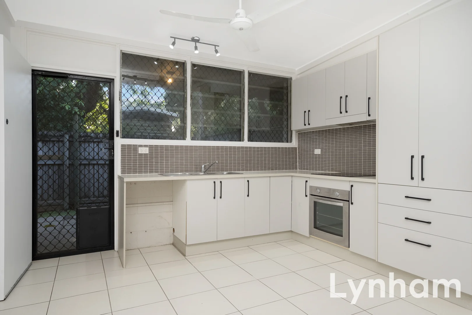 Additional image 2 of 3/53 Princes Road, Hyde Park QLD 4812