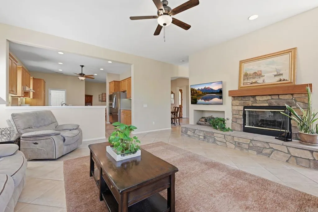 Additional image 27 of 363 Melbourne Glen, Escondido, CA 92026