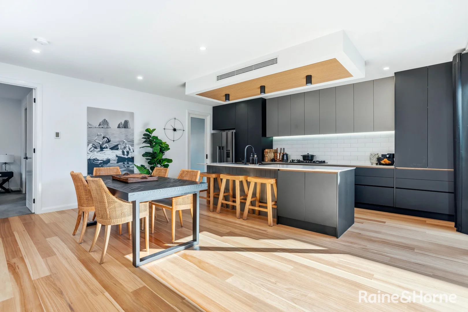 Additional image 5 of 90A Oxford Street, Newport VIC 3015