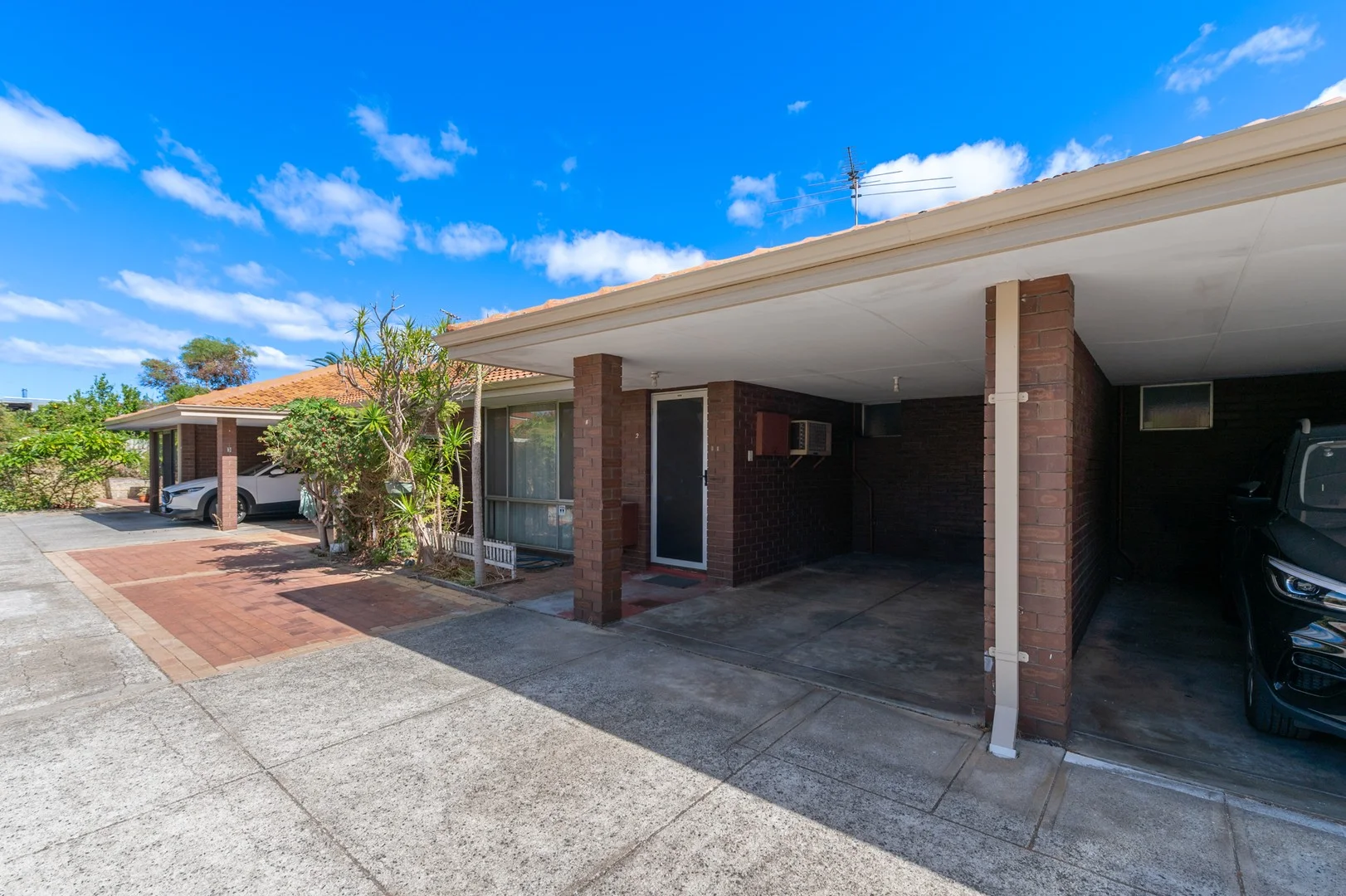 2/15 Tenth Avenue, Maylands WA 6051