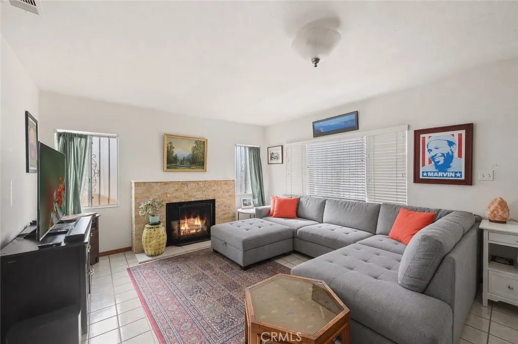 Additional image 30 of 816 N Kenmore Avenue, Los Angeles, CA 90029