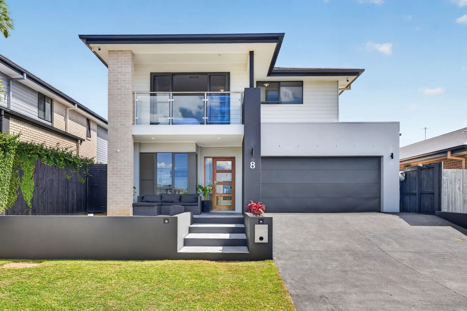 Additional image 2 of 8 Avoca Place, Redland Bay QLD 4165