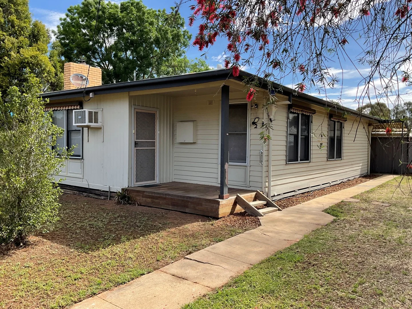 2 Currajong Avenue, Katamatite VIC 3649