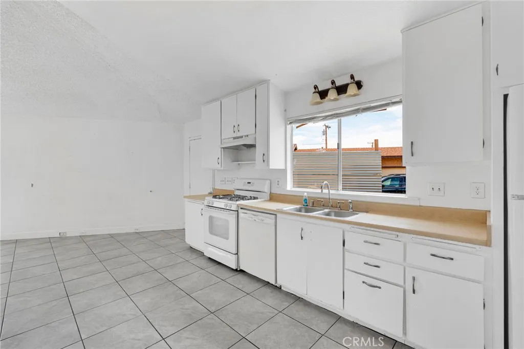 Additional image 12 of 72662 Sullivan, 29 Palms, CA 92277