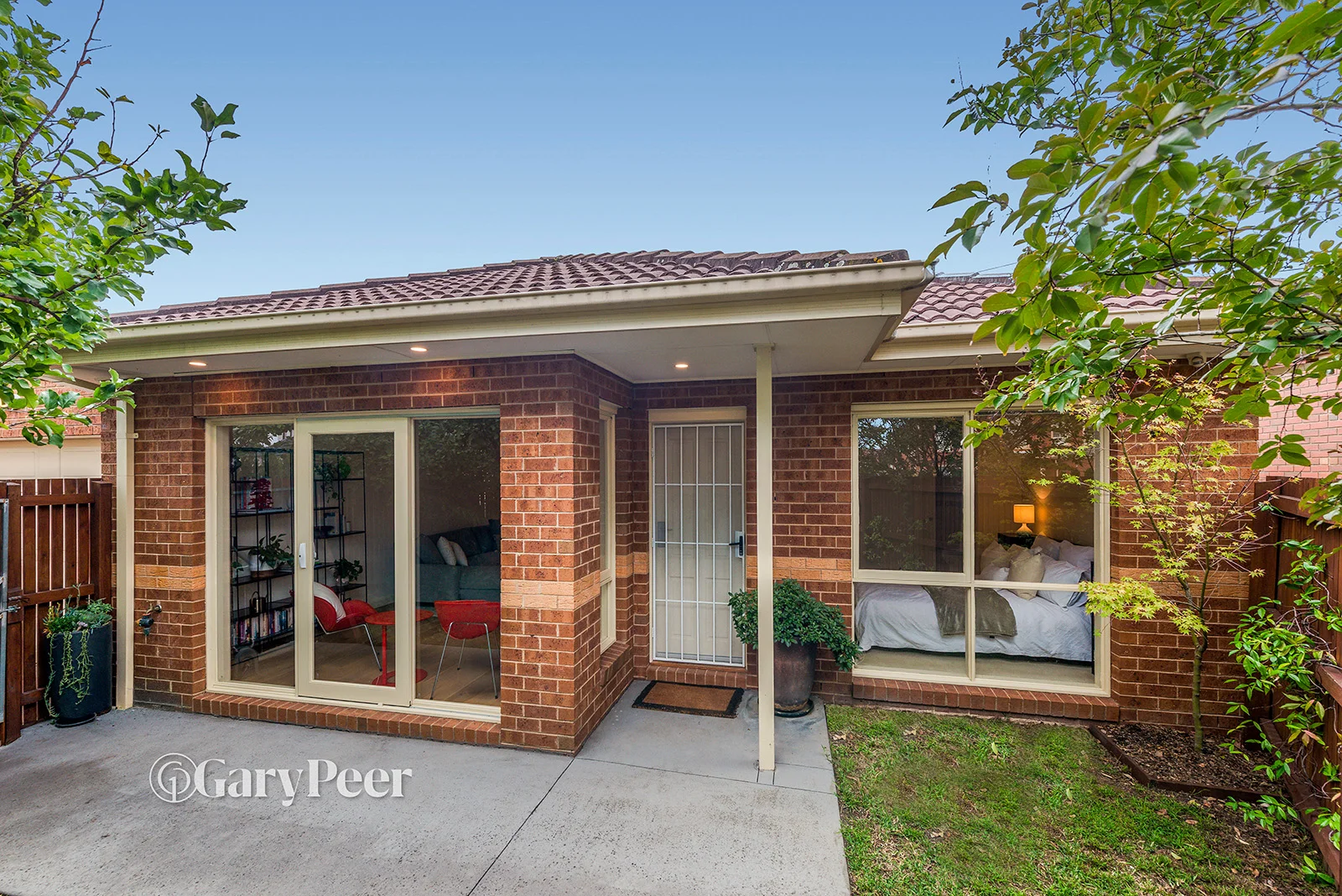 1/8 Beena Avenue, Carnegie VIC 3163
