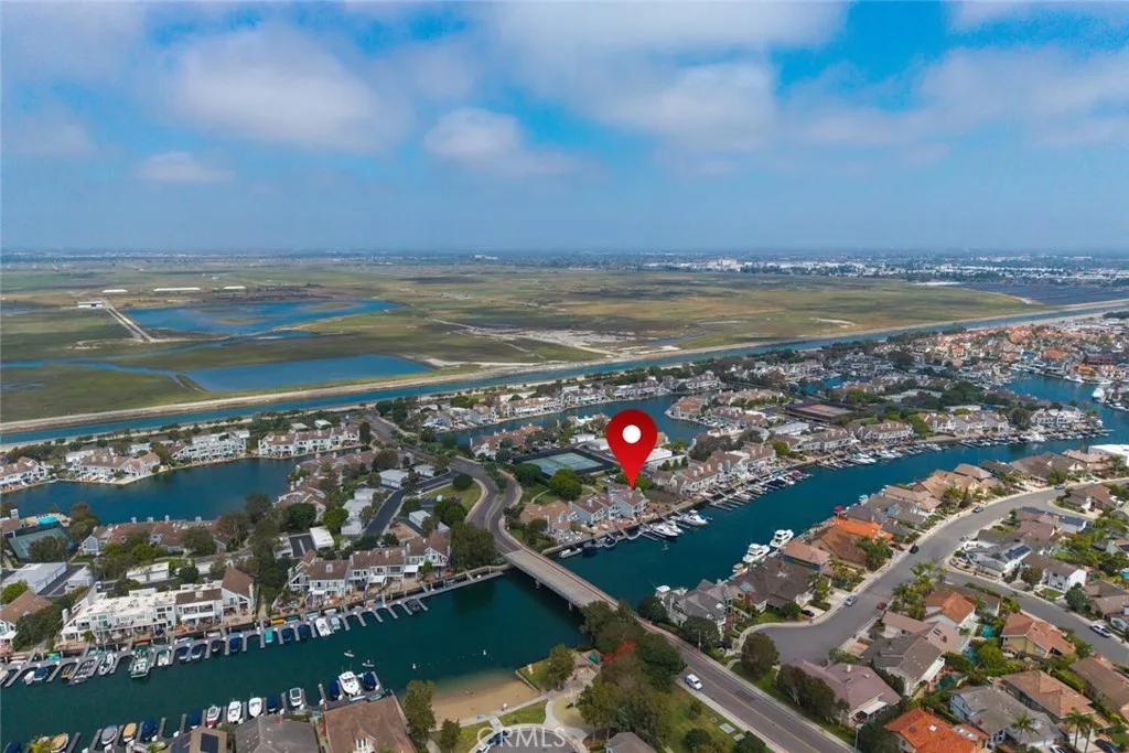 16154 Tortola Cir, Huntington Beach, CA 92649