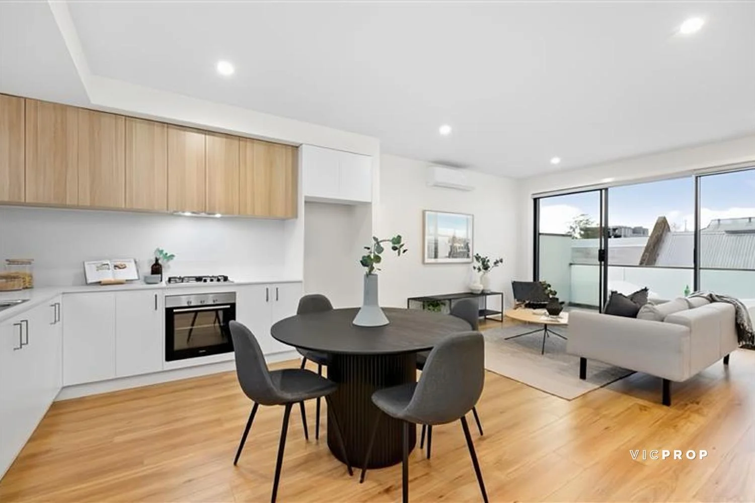 Additional image 9 of 98 Derby Road, Sunshine VIC 3020