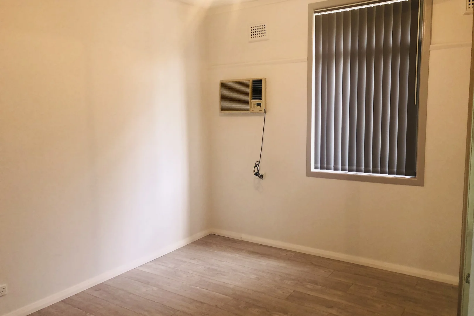 Additional image 4 of 17 Riverview Road, Fairfield NSW 2165