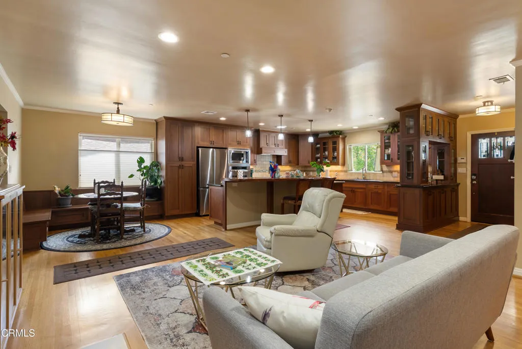 Additional image 9 of 5015 Verwood Avenue, Glendale, CA 91214
