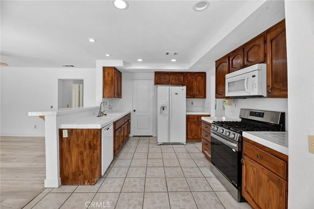 Additional image 80 of 39602 Hearthstone Court, Murrieta, CA 92562