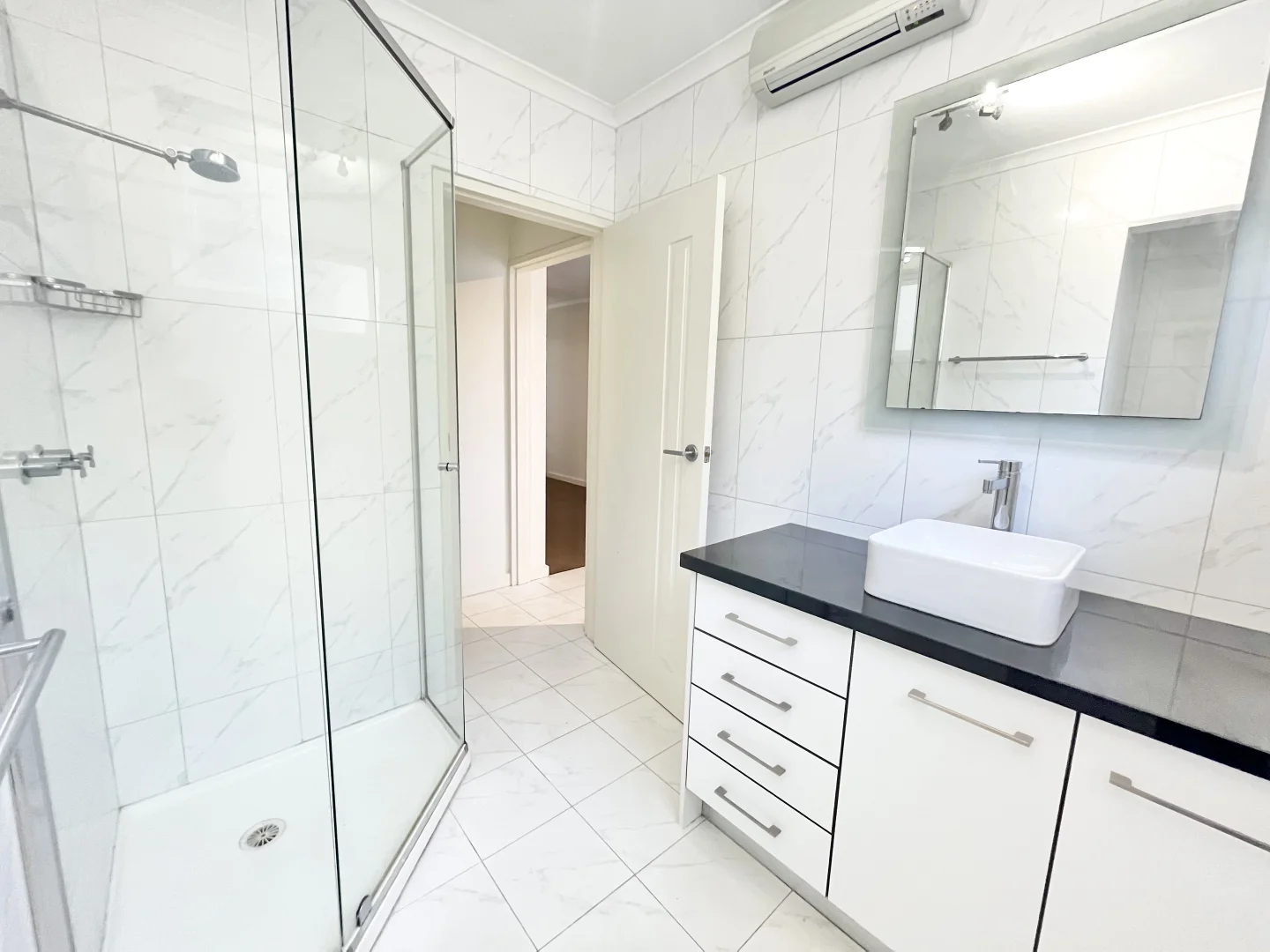 Additional image 5 of 4/50 Sutherland Road, Armadale VIC 3143