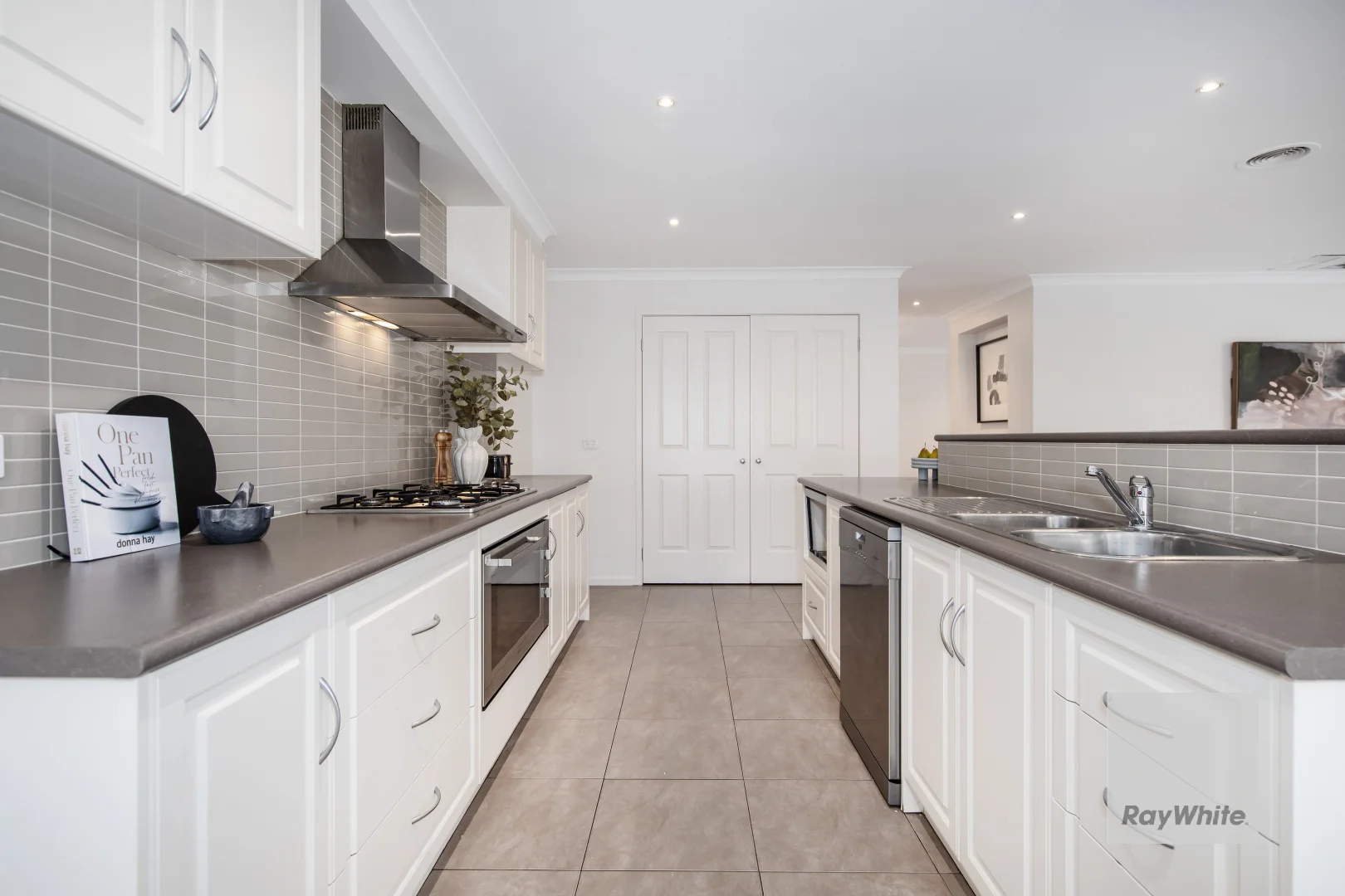 Additional image 7 of 6 Clarence Way, Taylors Hill VIC 3037