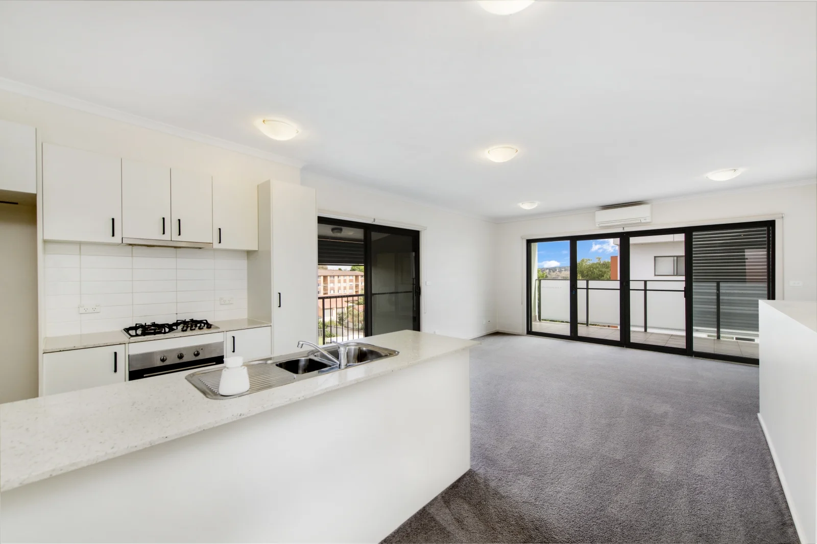 Additional image 7 of 41/4 Ross Road, Crestwood NSW 2620