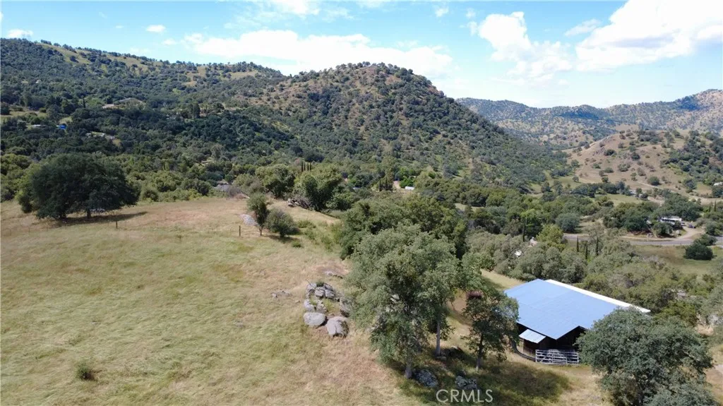 Additional image 58 of 39569 Clover Ln, Squaw Valley, CA 93675