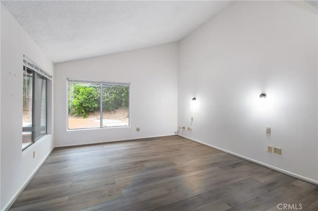 Additional image 87 of 11050 Baile Avenue, Chatsworth, CA 91311