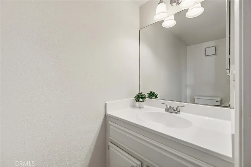 Additional image 18 of 1212 W Ave H4, Lancaster, CA 93534