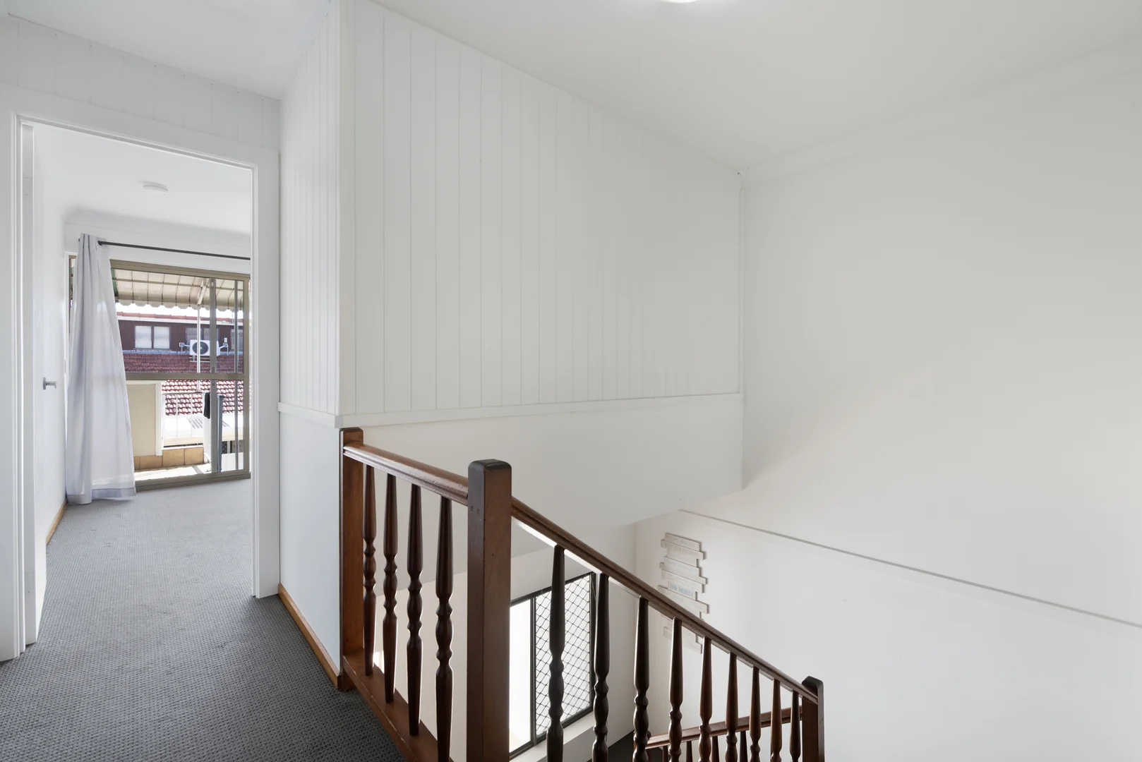 Additional image 14 of 3/11 Hooker Boulevard, Broadbeach Waters QLD 4218