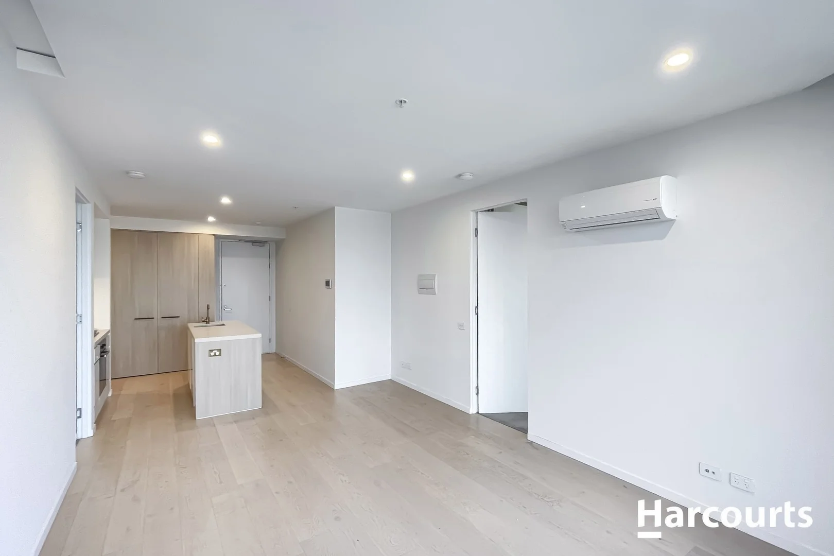Additional image 2 of 1011/25 Osullivan Road, Glen Waverley VIC 3150