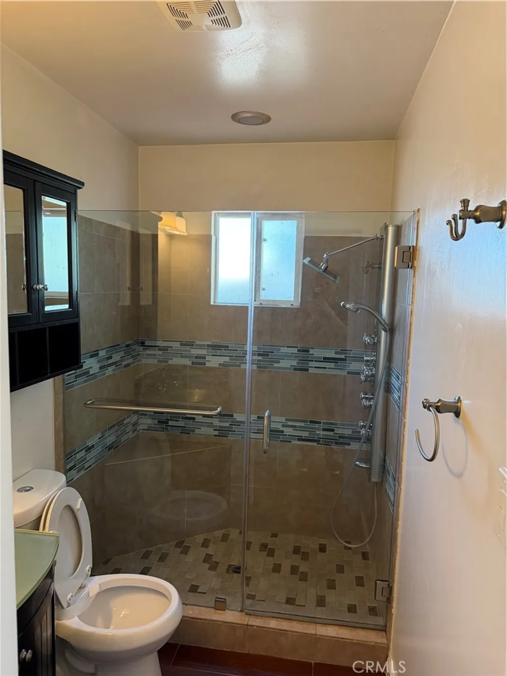 Additional image 12 of 1040 W 220th St, Torrance, CA 90502