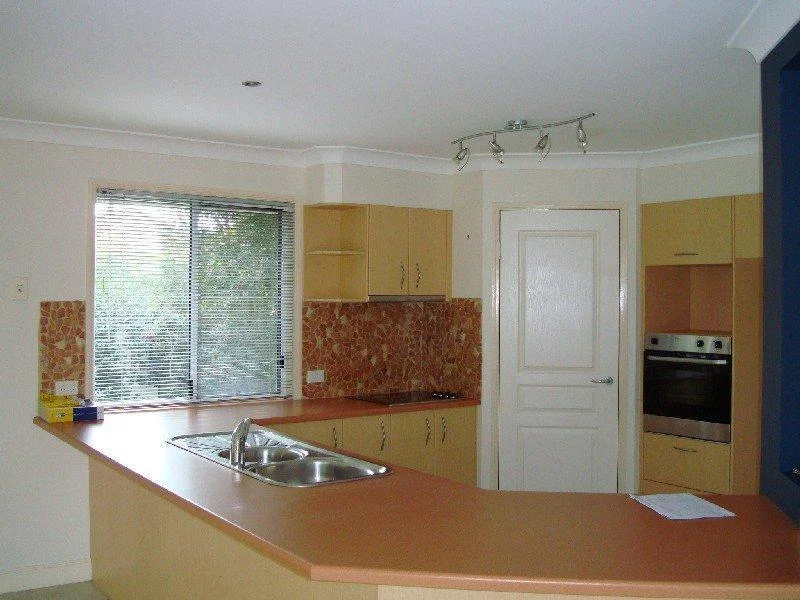 Additional image 3 of 1 Sardinia Place, Parrearra QLD 4575