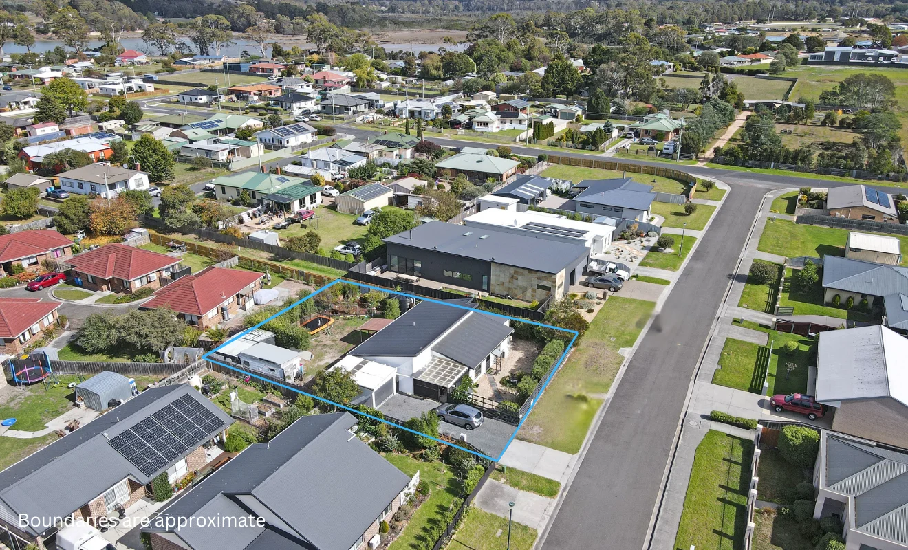 Additional image 29 of 10 Doepel Place, St Helens TAS 7216