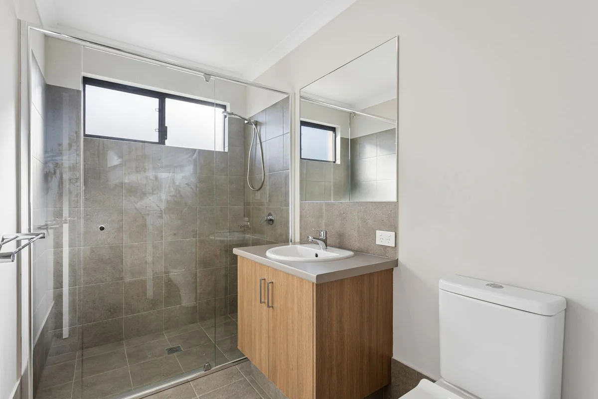 Additional image 3 of 40 Jewel Way, Banksia Grove WA 6031
