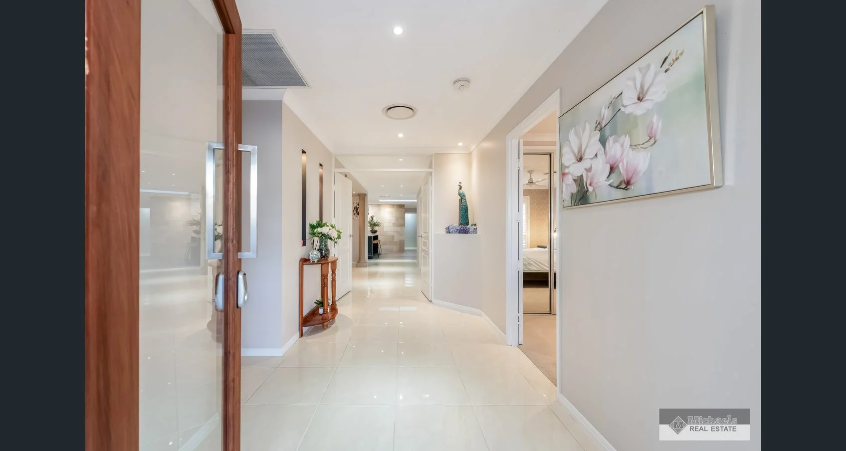 19 tree close, Thabeban QLD 4670 photo 2