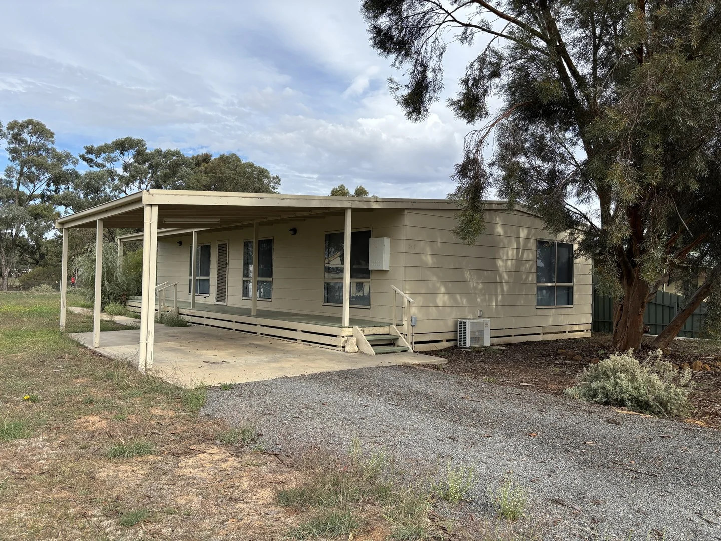 12 Alfred Street, Donald VIC 3480