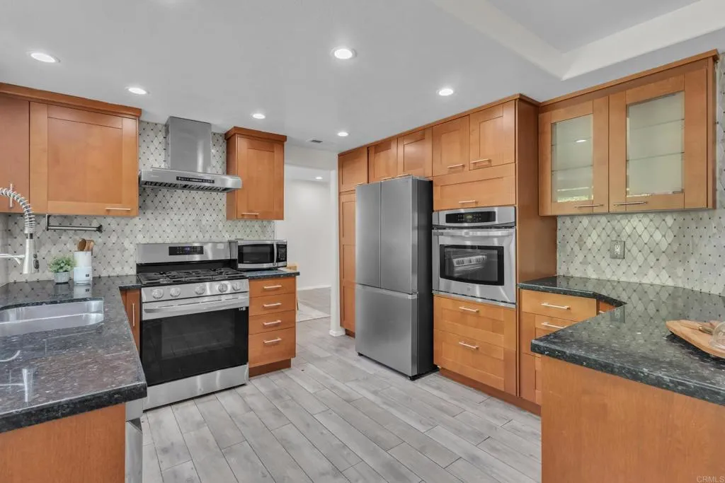 Additional image 8 of 1068 Fairhill Ter, Spring Valley, CA 91977