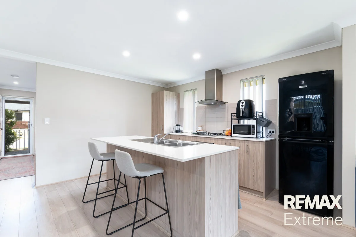 Additional image 8 of 6 Mountain Street, Banksia Grove WA 6031
