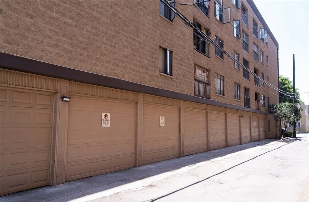 Additional image 5 of 225 W 6th St Unit 405, Long Beach, CA 90802