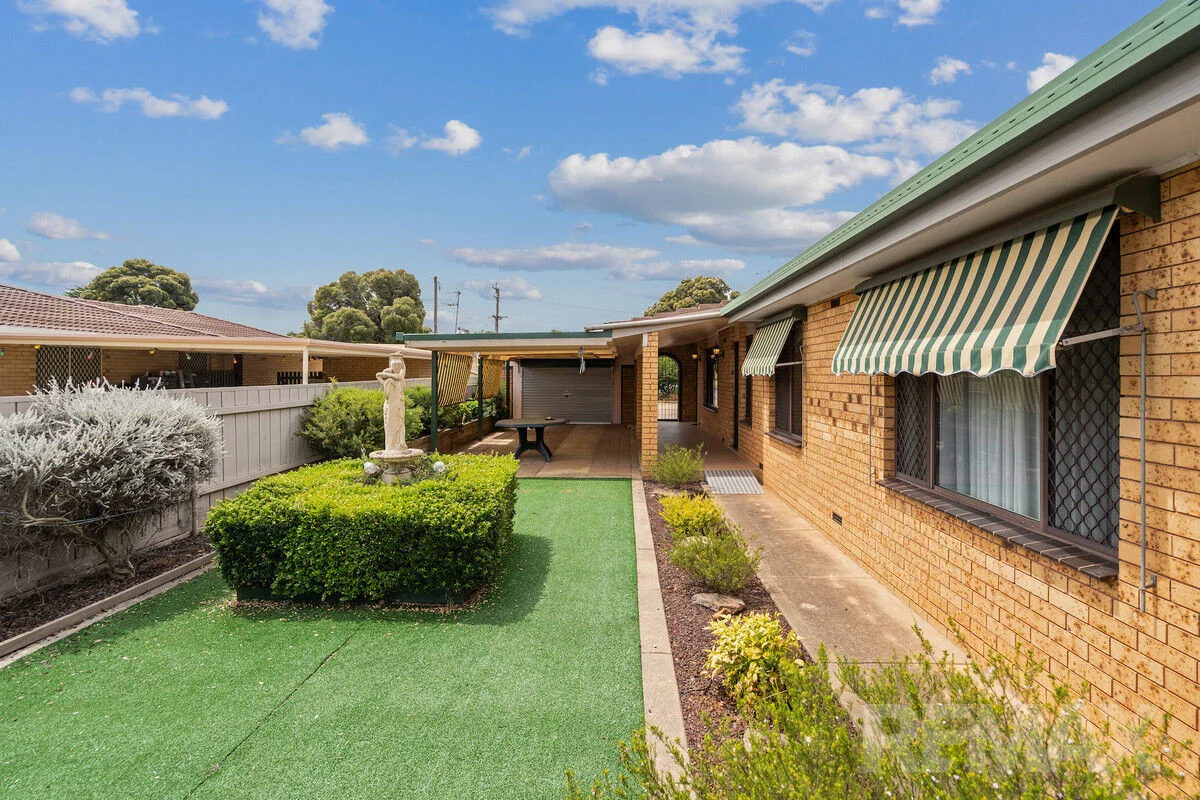 Additional image 13 of 464 Lake Albert Road, Lake Albert NSW 2650