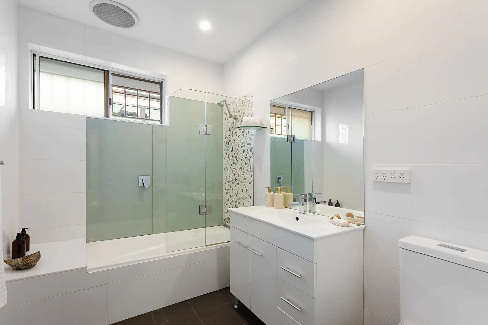 Additional image 11 of 3/7-9 Pemell Lane, Newtown NSW 2042