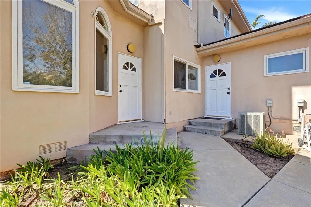 Additional image 53 of 12134 Lawler St, Los Angeles, CA 90066