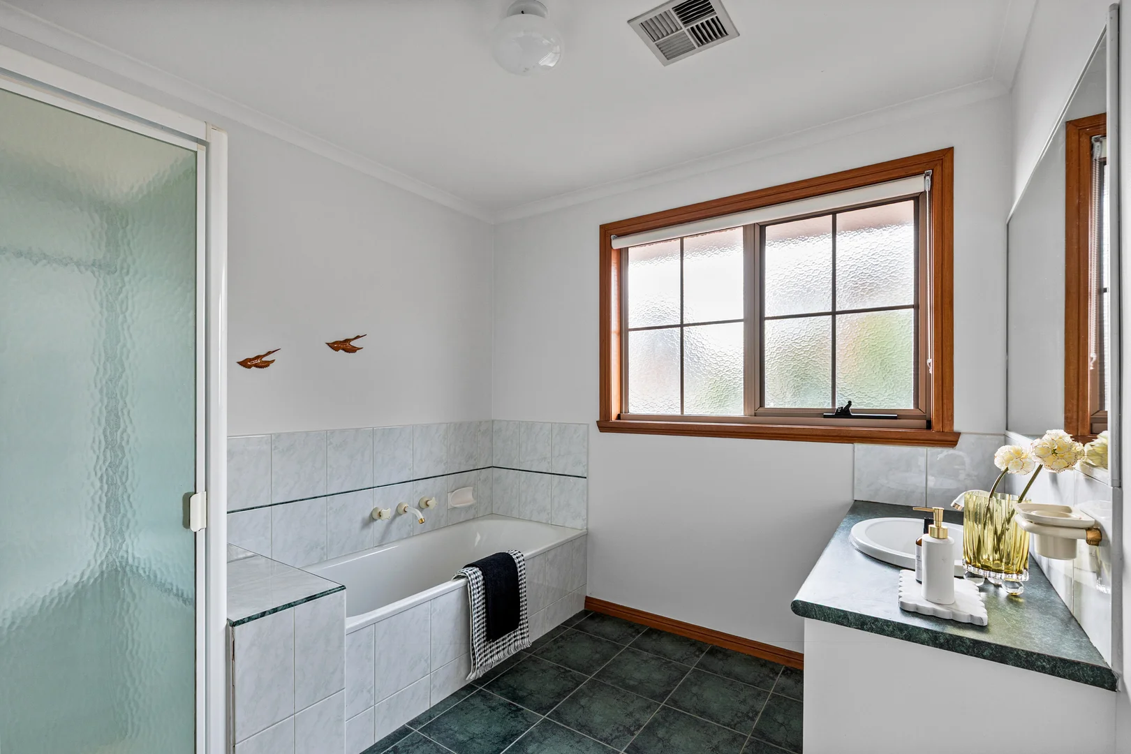 Additional image 13 of 5 Milburn Court, Endeavour Hills VIC 3802