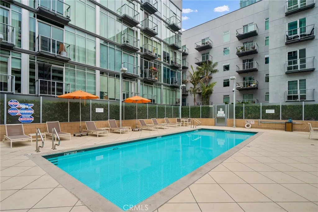 Additional image 21 of 645 W 9th St #424, Los Angeles, CA 90015
