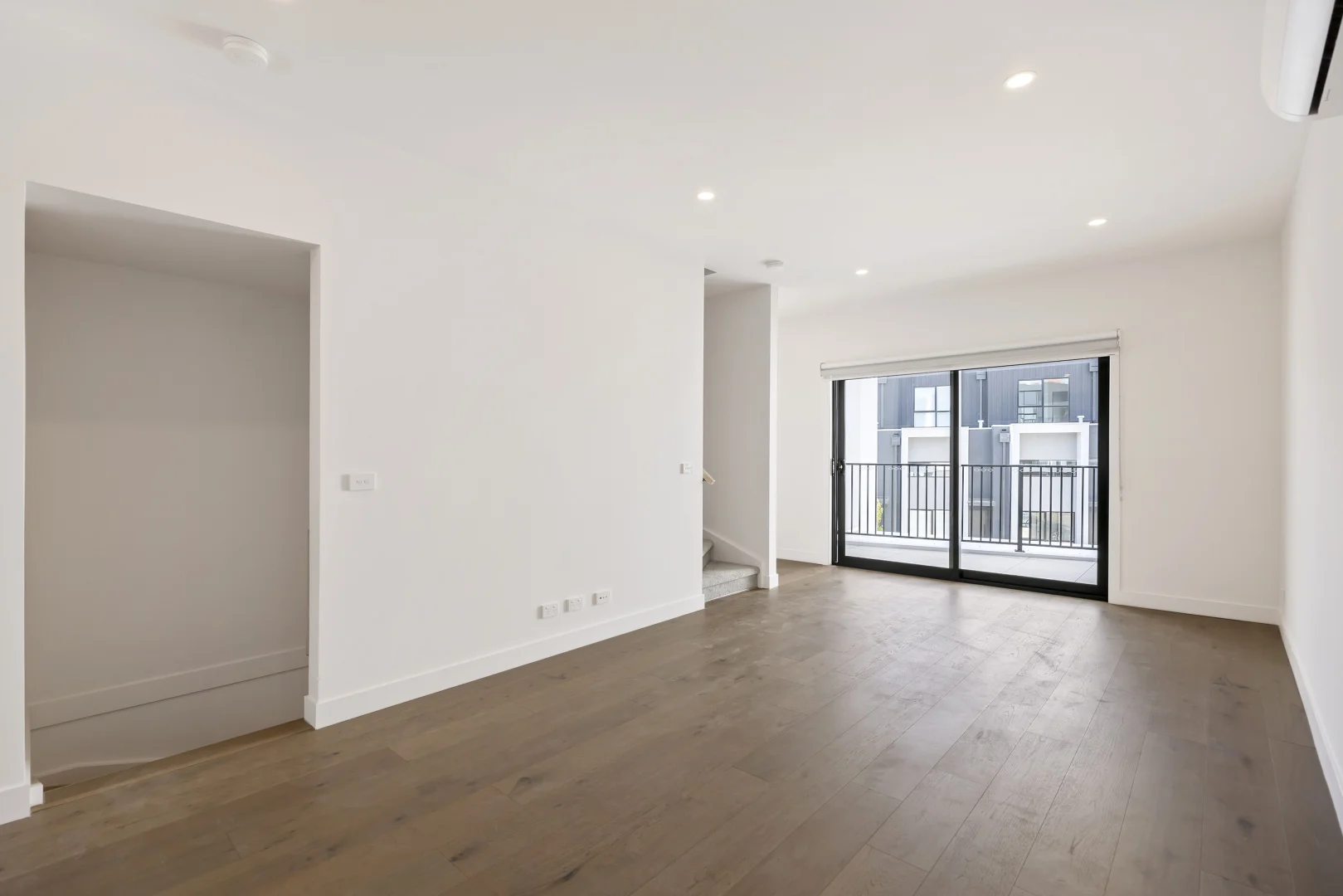 Additional image 4 of 16 Casalingo Boulevard, Mill Park VIC 3082
