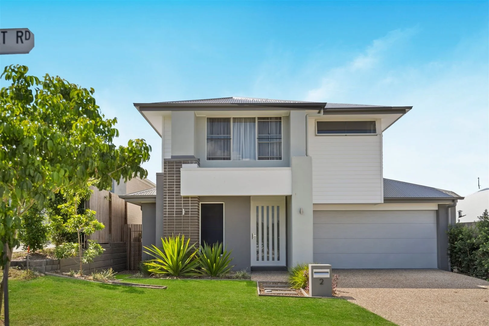 2 Desert Road, Greenbank QLD 4124