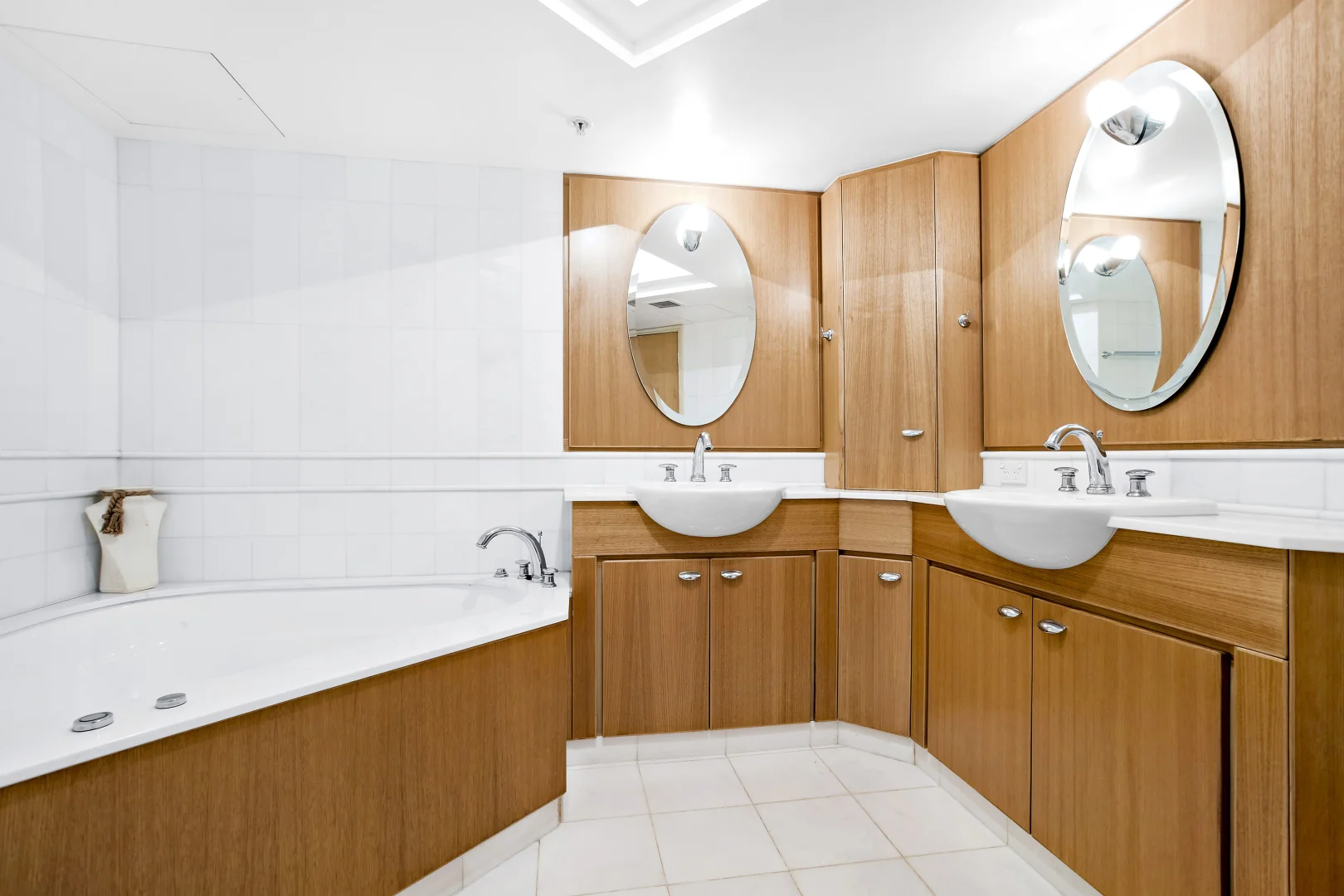 Additional image 3 of 86/1 Macquarie Street, Sydney NSW 2000