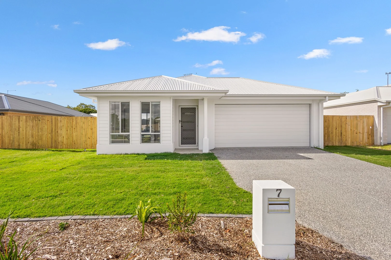 7 Meditation Court, Burrum Heads QLD 4659