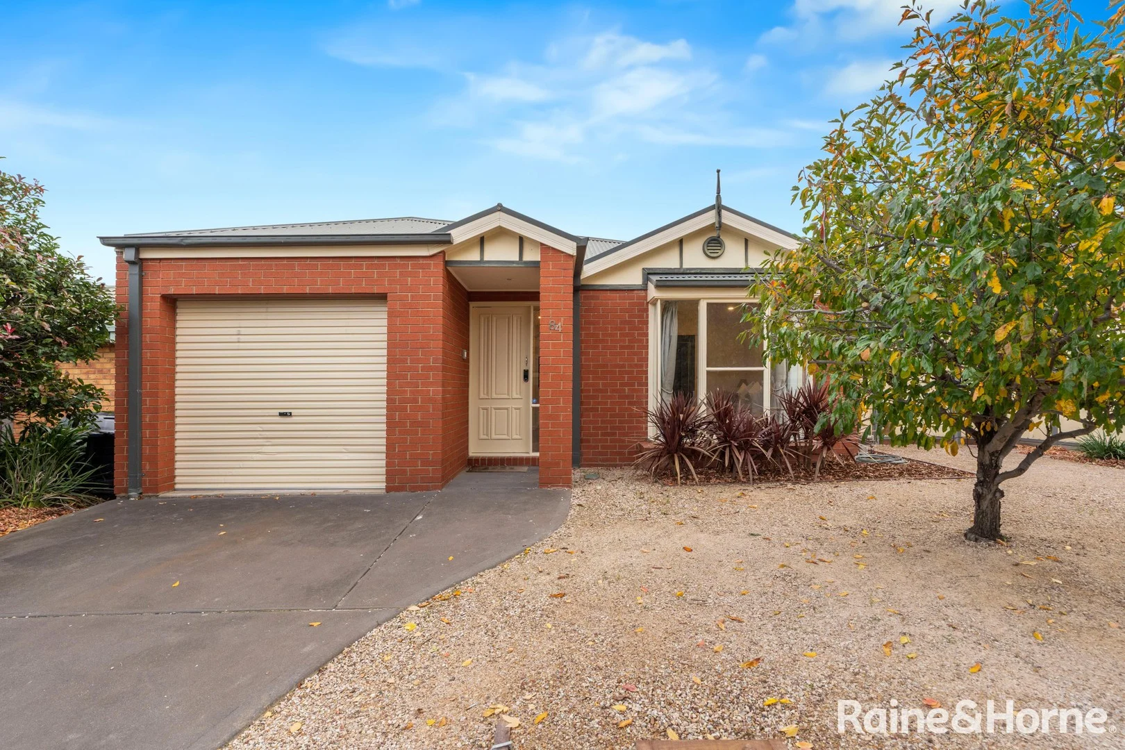 84 Cover Drive, Sunbury VIC 3429