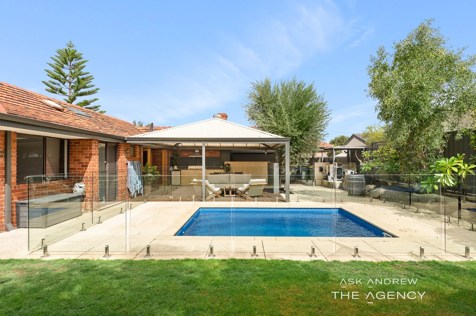 7 Earlston Place, Booragoon WA 6154