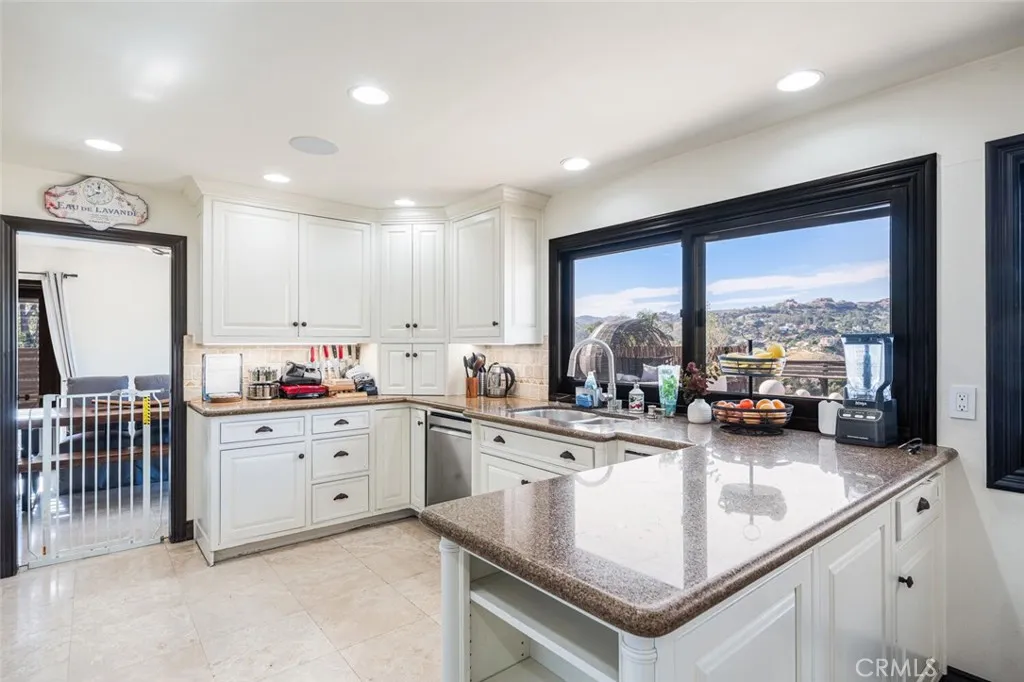 Additional image 12 of 76 Flintlock Ln, Bell Canyon, CA 91307