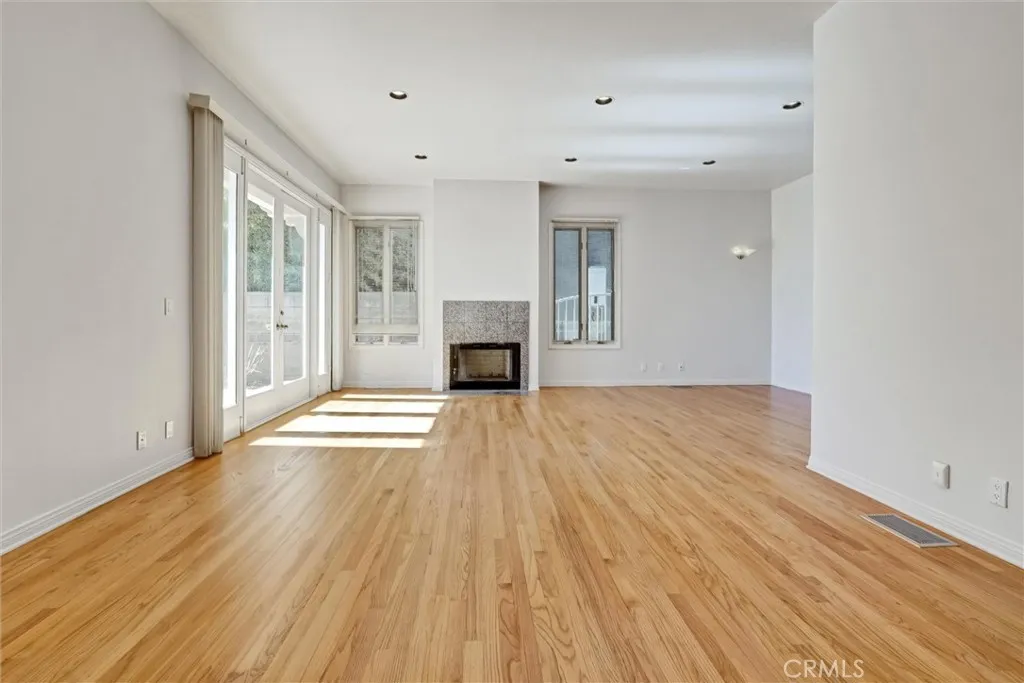 Additional image 13 of 12134 Lawler St, Los Angeles, CA 90066