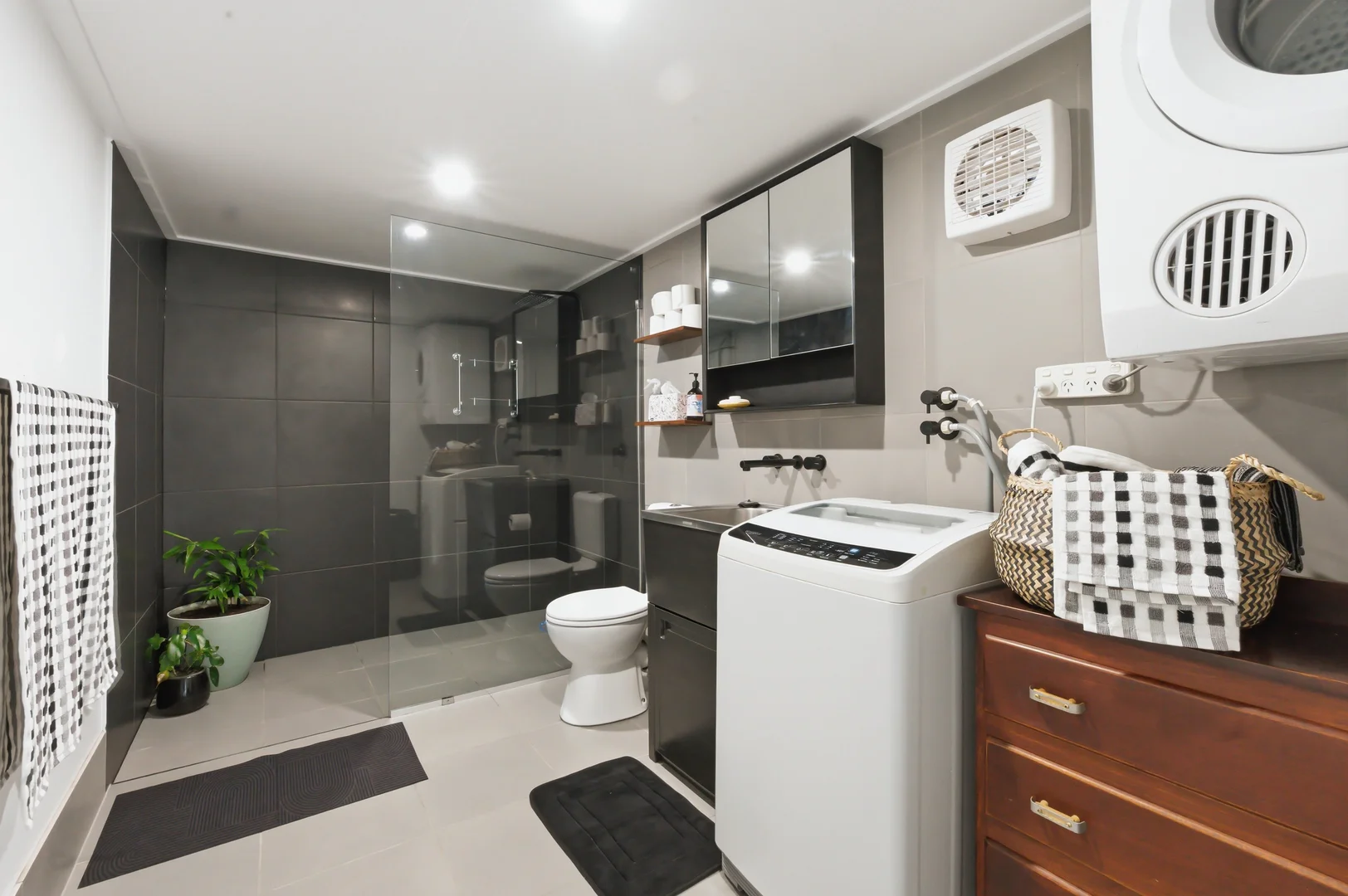 Additional image 19 of 10 Canara Street, Cranbrook QLD 4814