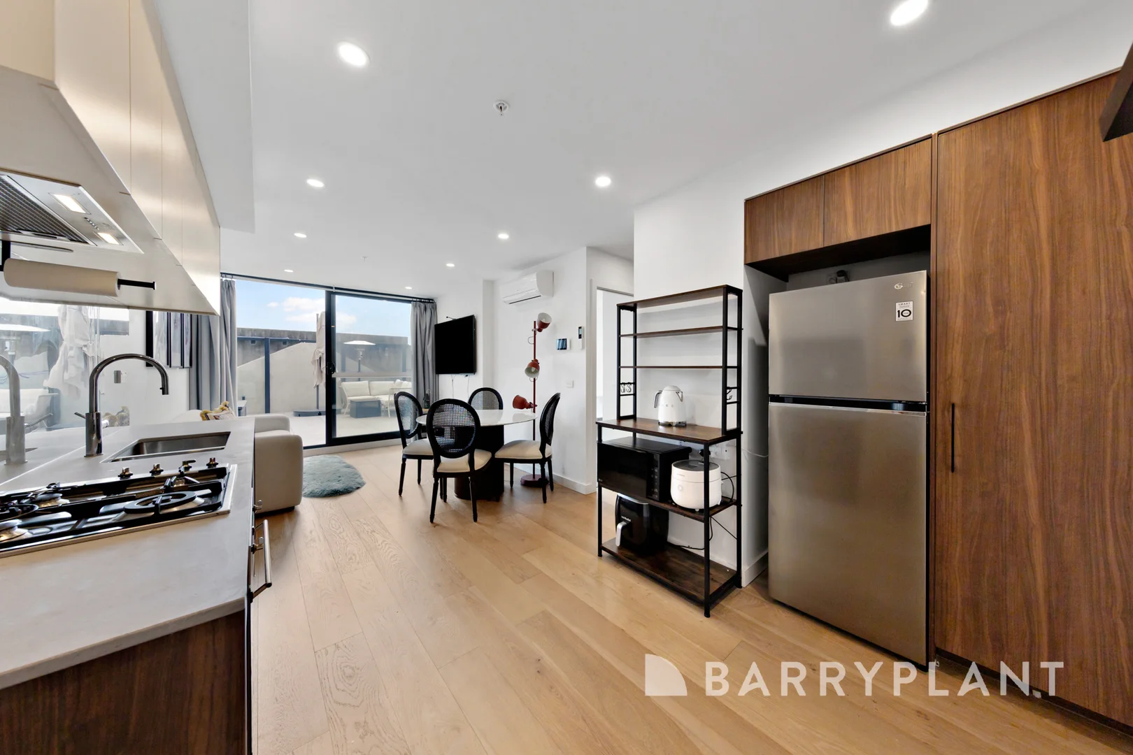 Additional image 6 of 305/101 Rosslyn Street, West Melbourne VIC 3003