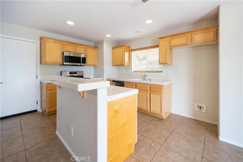 Additional image 3 of 29448 Rock Point Dr, Lake Elsinore, CA 92530